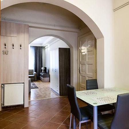 Apartment At Nagymezo Budapest Exteriör bild