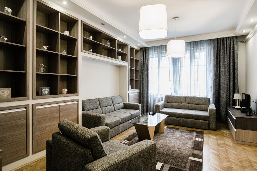 Apartment At Nagymezo Budapest Exteriör bild